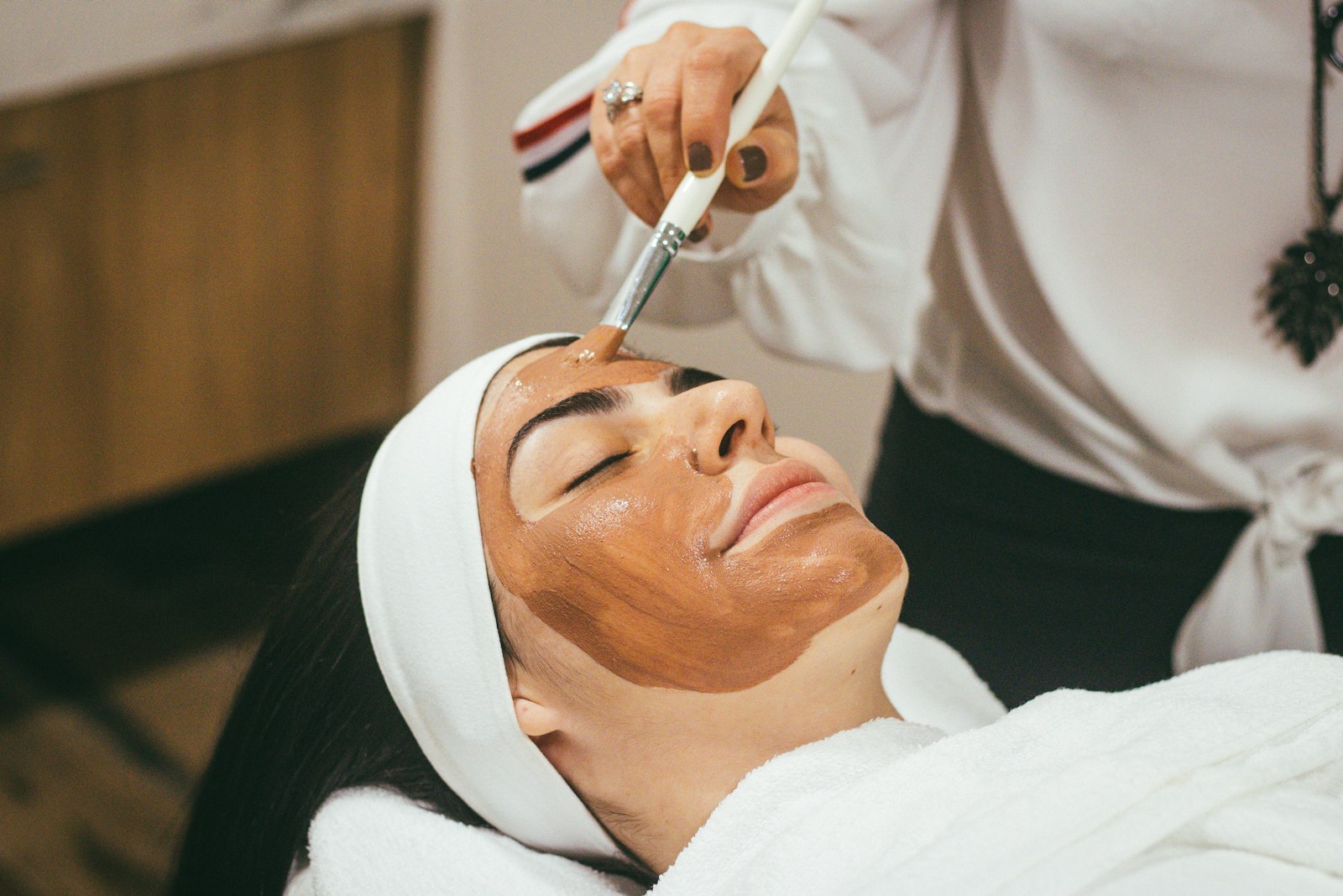 A physician assessing a patient at Skin&Co, Mississauga